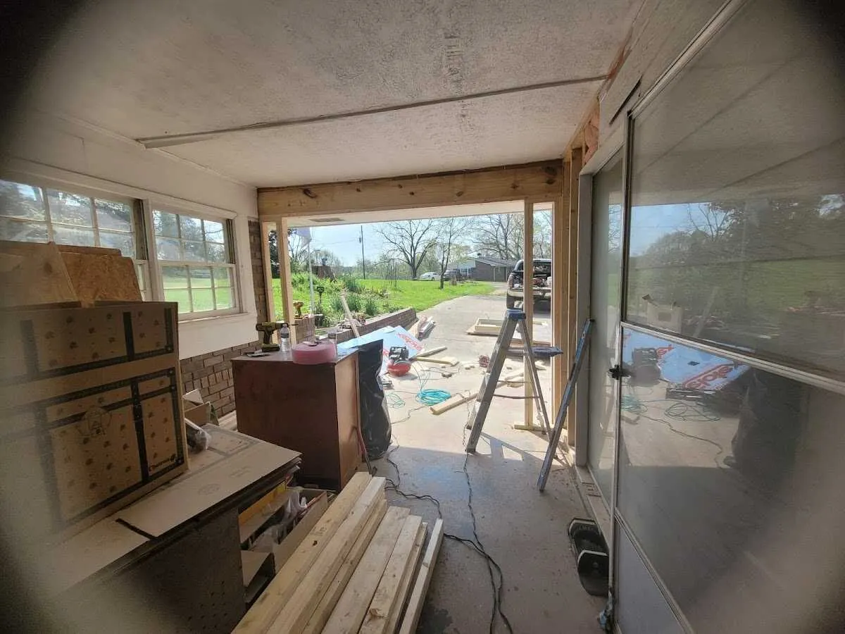 Air movers and dehumidifier for Drying & Dehumidification in Archbald